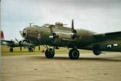 the unmissable flying fortress