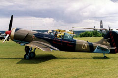 Un Yak-50 (865x550 / 102Ko)